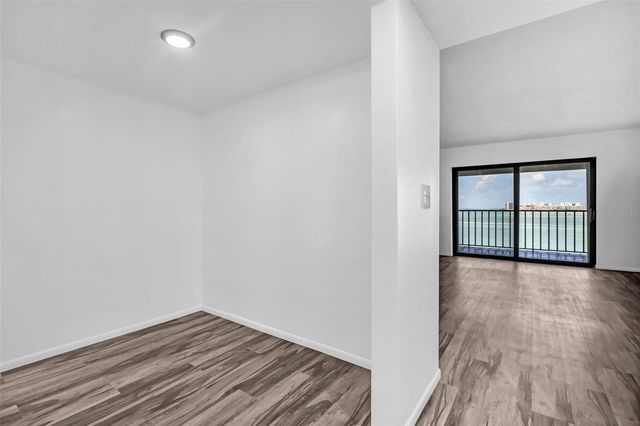 55 ROGERS STREET P5, Clearwater, FL 33756