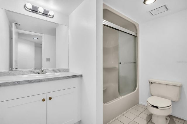 55 ROGERS STREET P5, Clearwater, FL 33756