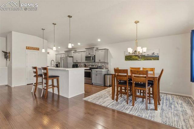 653 E Chaunsey Drive, Pueblo West, CO 81007