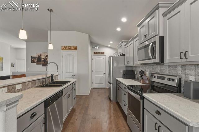 653 E Chaunsey Drive, Pueblo West, CO 81007