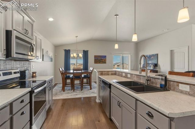 653 E Chaunsey Drive, Pueblo West, CO 81007