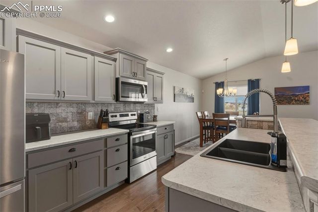 653 E Chaunsey Drive, Pueblo West, CO 81007