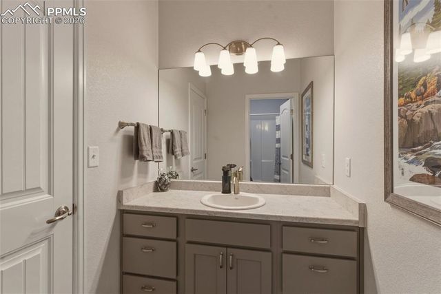 653 E Chaunsey Drive, Pueblo West, CO 81007