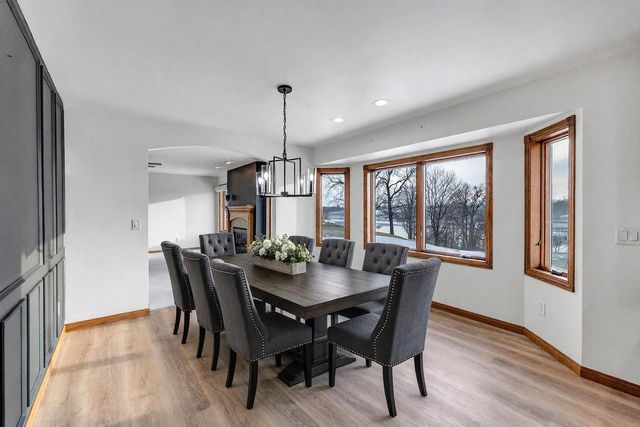 4207 LOST DAUPHIN ROAD, De Pere, WI 54115