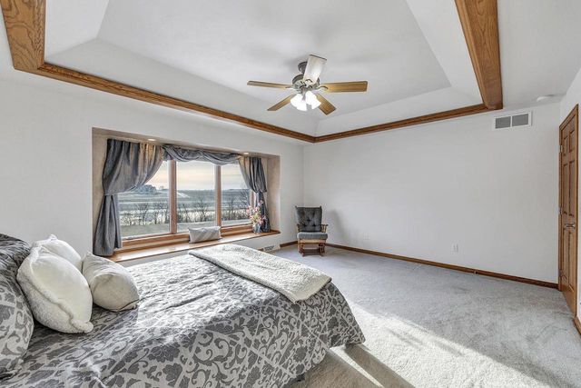 4207 LOST DAUPHIN ROAD, De Pere, WI 54115