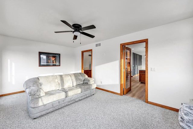 4207 LOST DAUPHIN ROAD, De Pere, WI 54115