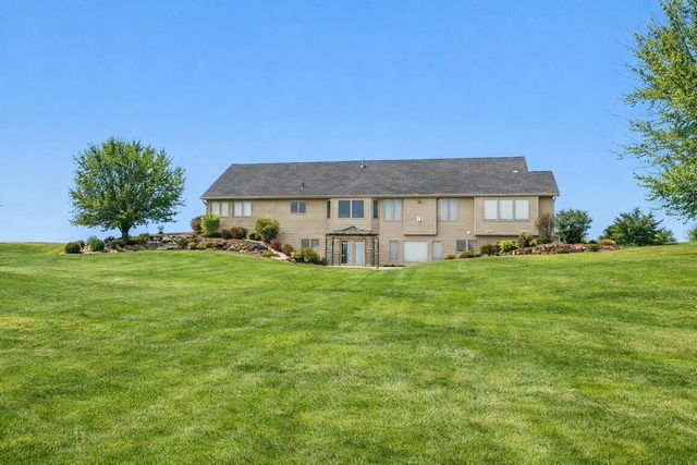 4207 LOST DAUPHIN ROAD, De Pere, WI 54115