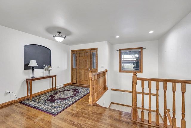 4207 LOST DAUPHIN ROAD, De Pere, WI 54115