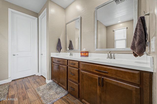9856 E TIMPANI Lane, Mesa, AZ 85212