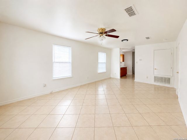 4815 FORTUNA ST, San Antonio, TX 78237