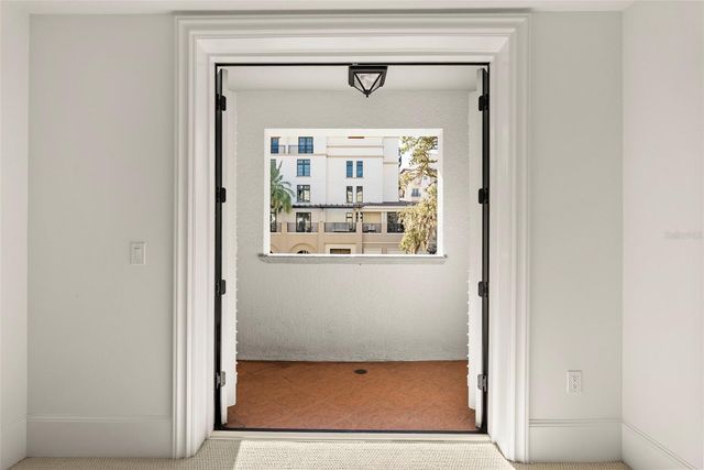 315 E NEW ENGLAND AVENUE 7, Winter Park, FL 32789