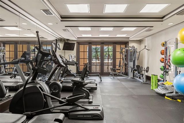 315 E NEW ENGLAND AVENUE 7, Winter Park, FL 32789