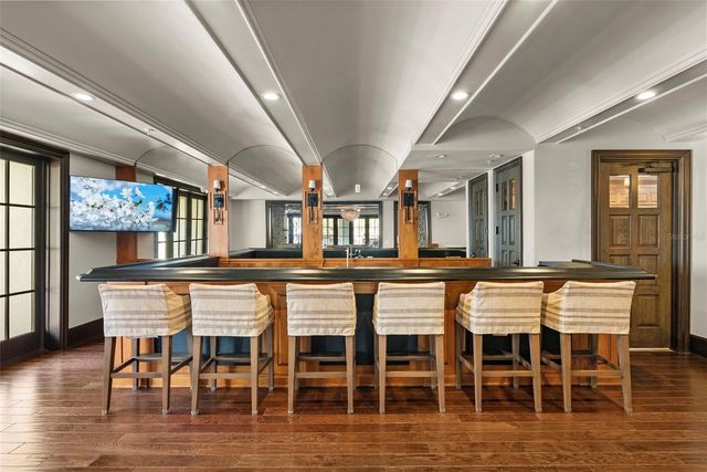 315 E NEW ENGLAND AVENUE 7, Winter Park, FL 32789