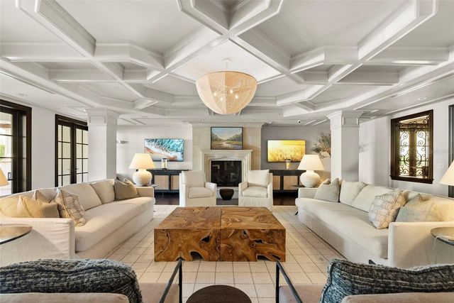 315 E NEW ENGLAND AVENUE 7, Winter Park, FL 32789