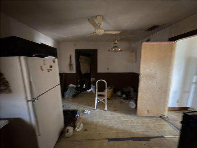 500 N Victory Street, Graham, TX 76450