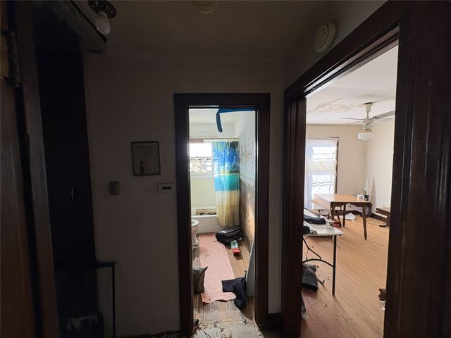 500 N Victory Street, Graham, TX 76450