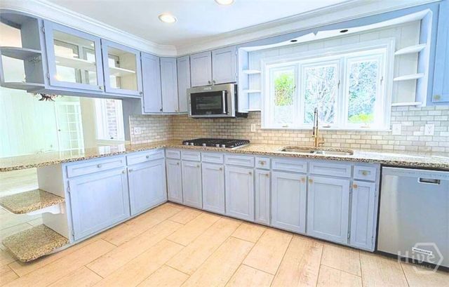 5 Reynolds Circle, Savannah, GA 31405