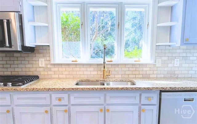 5 Reynolds Circle, Savannah, GA 31405