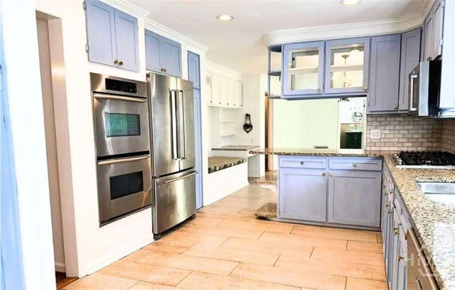5 Reynolds Circle, Savannah, GA 31405