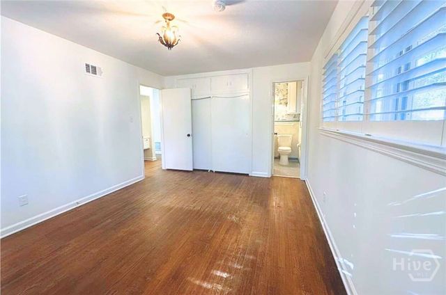 5 Reynolds Circle, Savannah, GA 31405