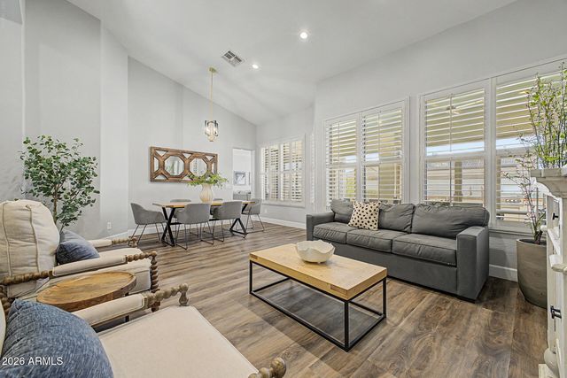 7247 W MELINDA Lane, Glendale, AZ 85308