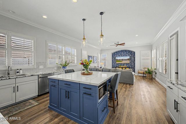 7247 W MELINDA Lane, Glendale, AZ 85308