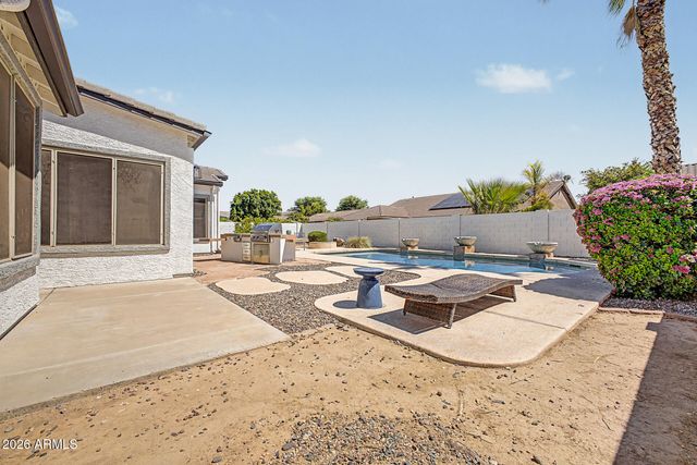 7247 W MELINDA Lane, Glendale, AZ 85308