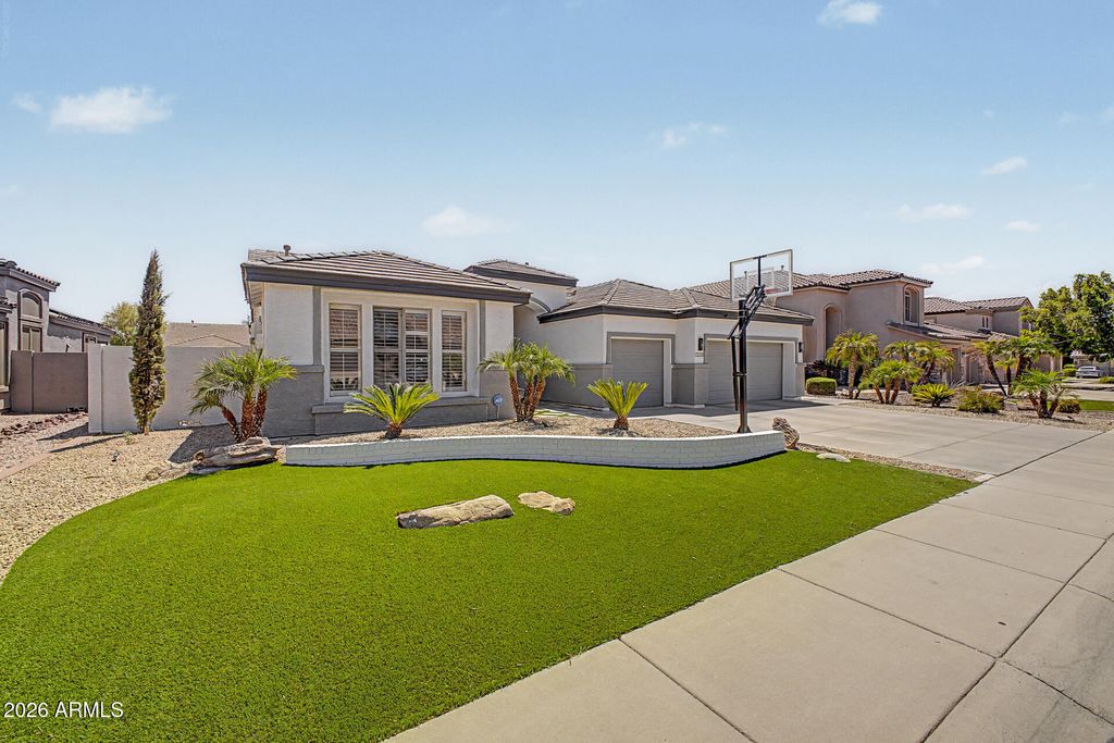 7247 W MELINDA Lane, Glendale, AZ 85308 — photo 3