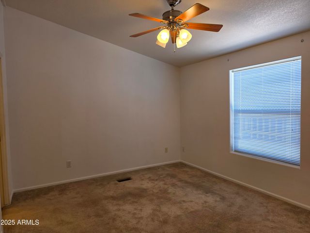 2233 E BEHREND Drive 211, Phoenix, AZ 85024