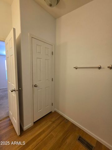 2233 E BEHREND Drive 211, Phoenix, AZ 85024