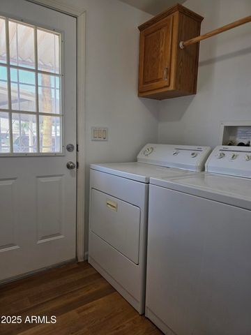 2233 E BEHREND Drive 211, Phoenix, AZ 85024