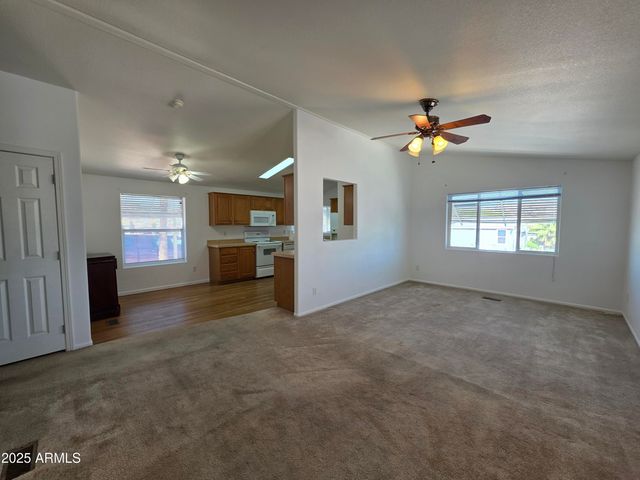 2233 E BEHREND Drive 211, Phoenix, AZ 85024