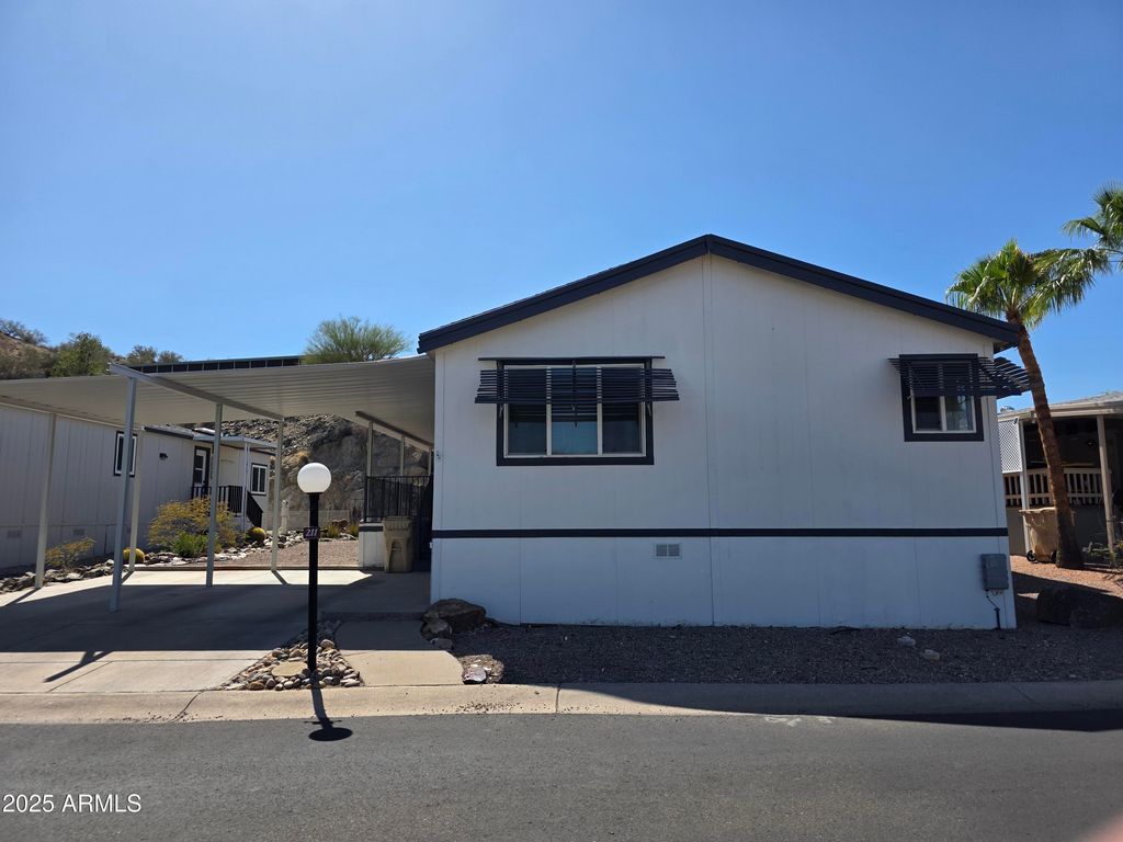 2233 E BEHREND Drive 211, Phoenix, AZ 85024 — photo 4