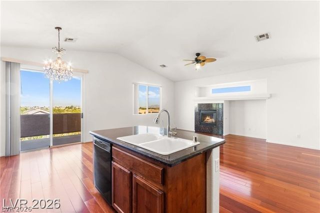 5018 Quiet Falls Court, Las Vegas, NV 89141