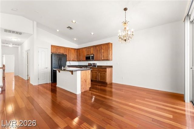 5018 Quiet Falls Court, Las Vegas, NV 89141