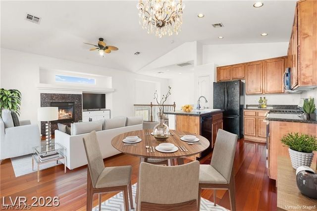 5018 Quiet Falls Court, Las Vegas, NV 89141