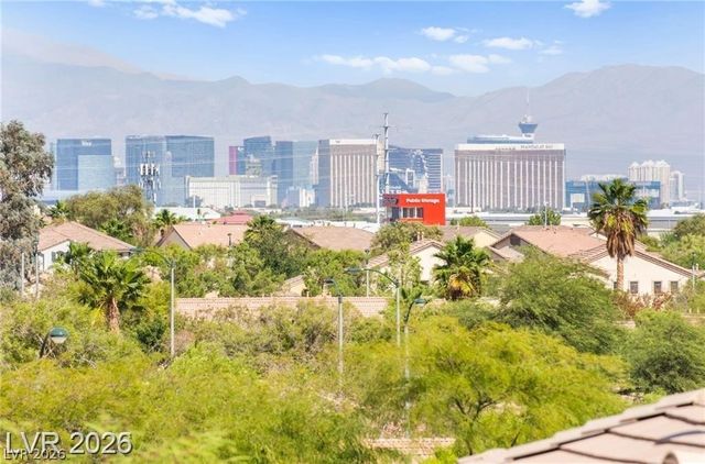 5018 Quiet Falls Court, Las Vegas, NV 89141