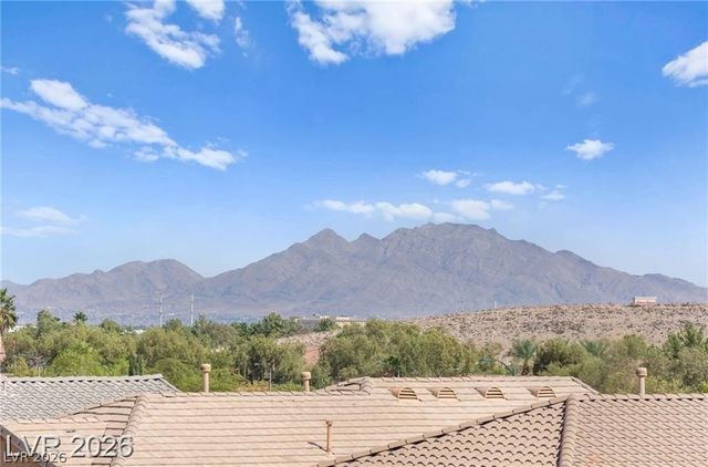 5018 Quiet Falls Court, Las Vegas, NV 89141