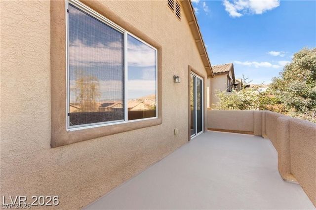5018 Quiet Falls Court, Las Vegas, NV 89141