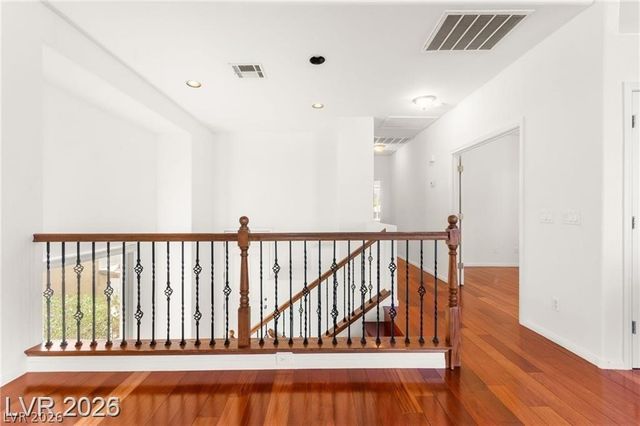 5018 Quiet Falls Court, Las Vegas, NV 89141