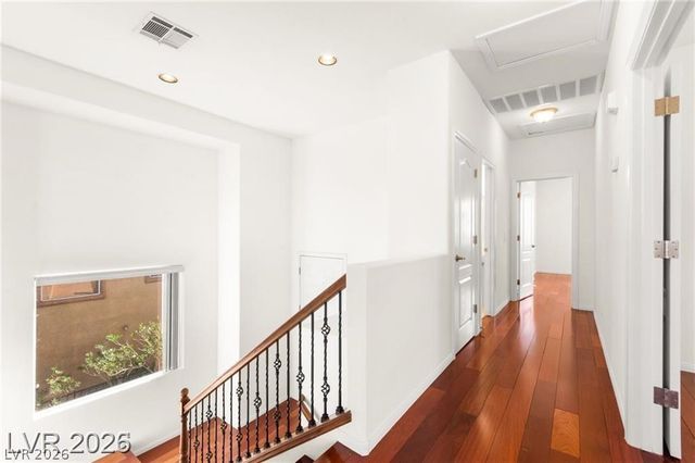 5018 Quiet Falls Court, Las Vegas, NV 89141