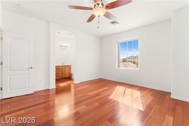 5018 Quiet Falls Court, Las Vegas, NV 89141