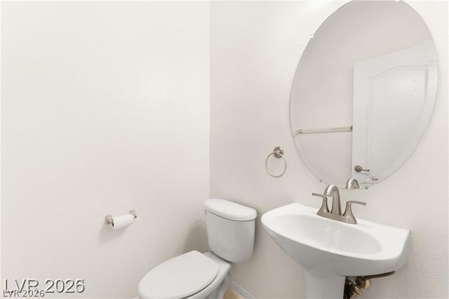 5018 Quiet Falls Court, Las Vegas, NV 89141