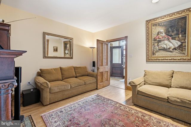 301 PARSONS AVE, Bala Cynwyd, PA 19004