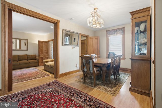 301 PARSONS AVE, Bala Cynwyd, PA 19004