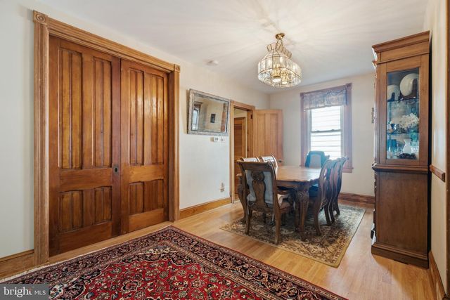 301 PARSONS AVE, Bala Cynwyd, PA 19004
