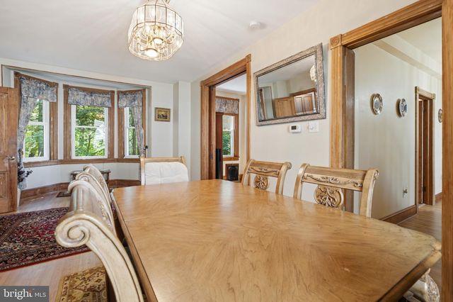 301 PARSONS AVE, Bala Cynwyd, PA 19004
