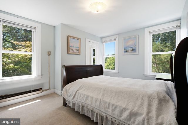 301 PARSONS AVE, Bala Cynwyd, PA 19004