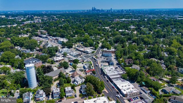 301 PARSONS AVE, Bala Cynwyd, PA 19004