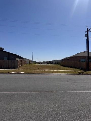 1001 E Costa Del Sol Avenue, Edinburg, TX 78542